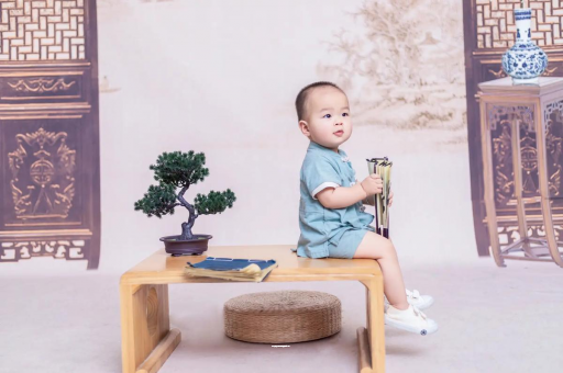 渠县可爱的企鹅宝宝
